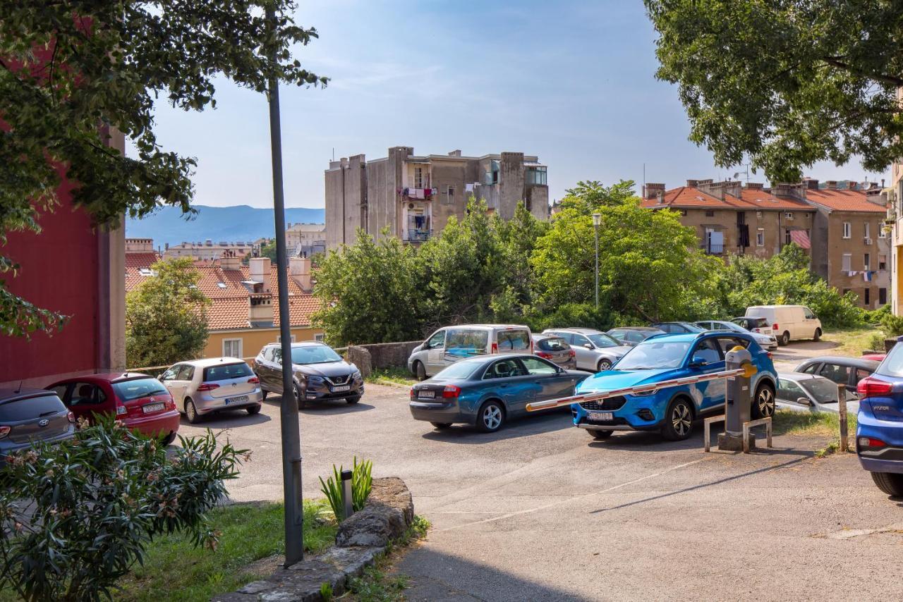 Panorama Studio Apartment Rijeka Exterior photo